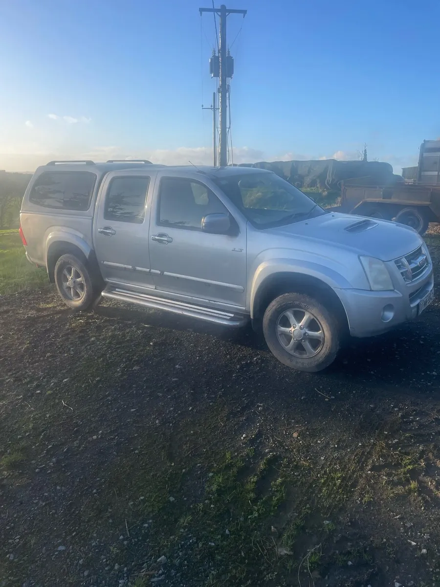 Isuzu D-max 3.0L 2007 - Image 2