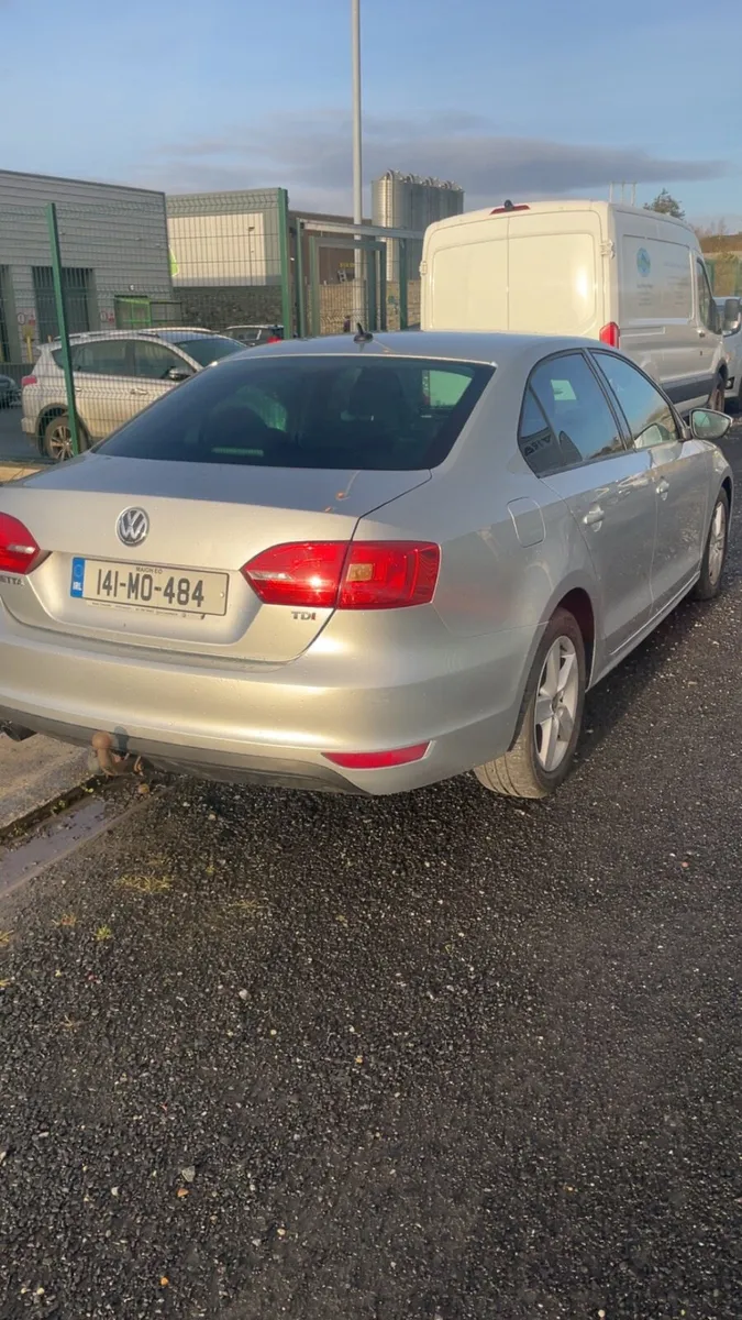 Vw Jetta tdi - Image 2