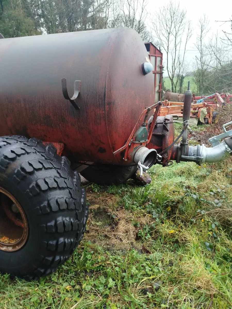 Slurry tanker - Image 3