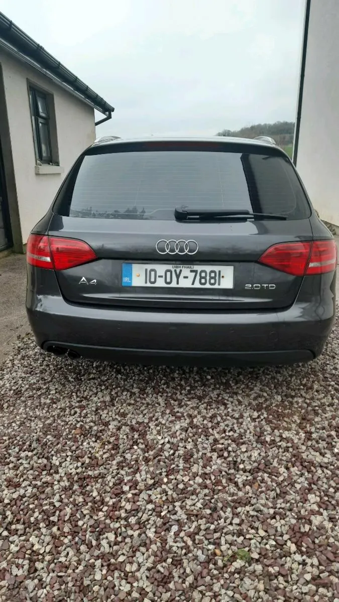 Audi a4 b8 2.0Tdi,  2010 - Image 3