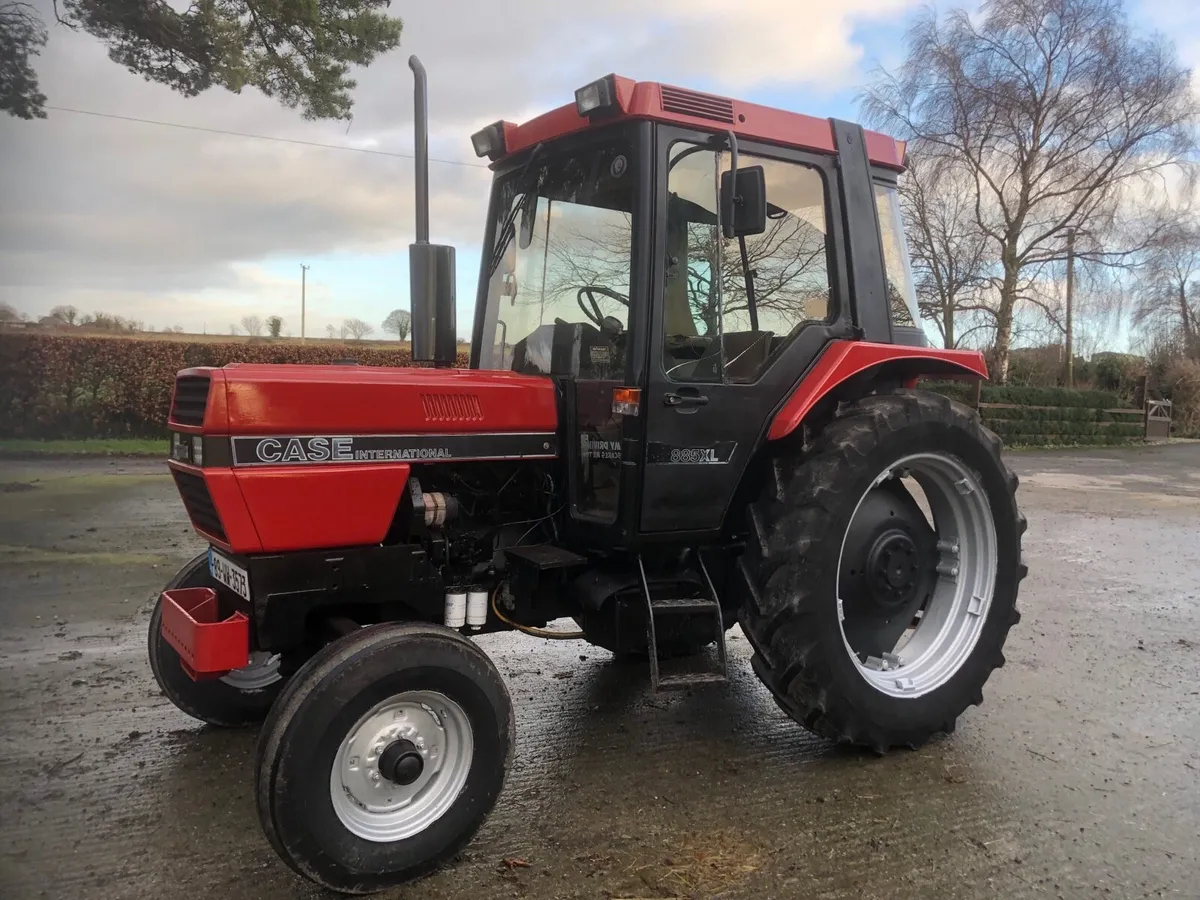 1989 CASE IH 885 XL - Image 1