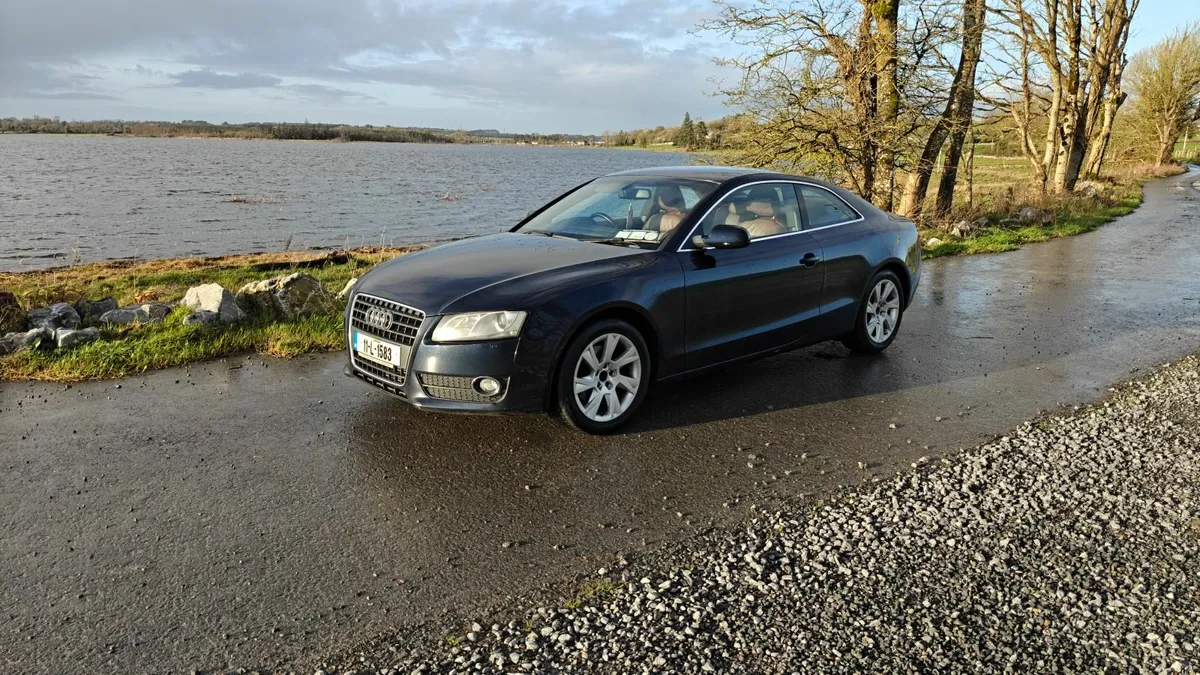 Audi A5 2011 - Image 1