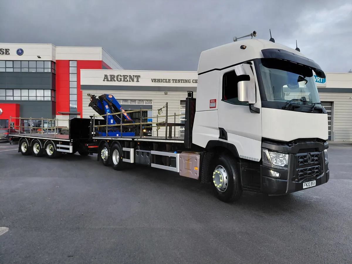 Renault T480 6x2 - Image 2