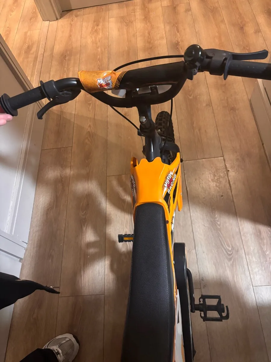 Kids bike - Image 2