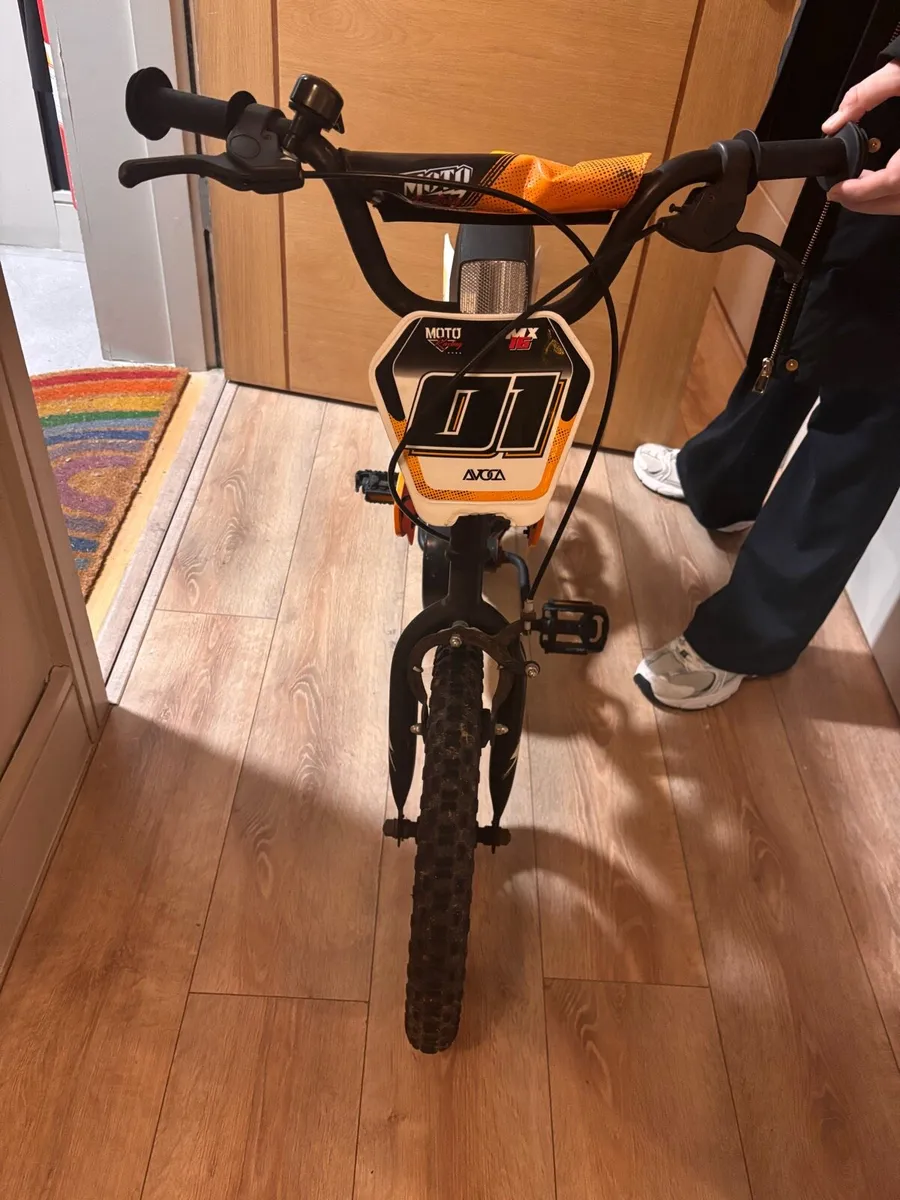 Kids bike - Image 3