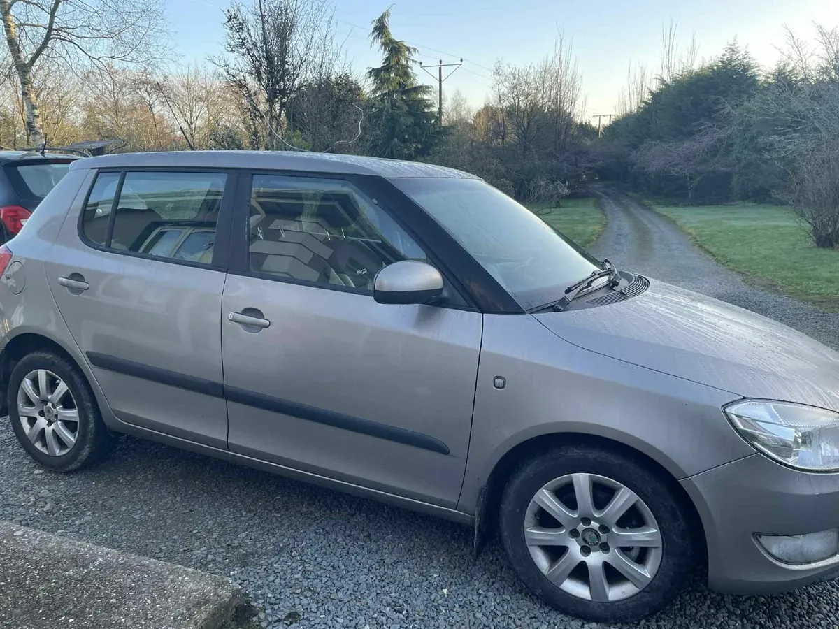 Skoda Fabia 2011 - Image 4
