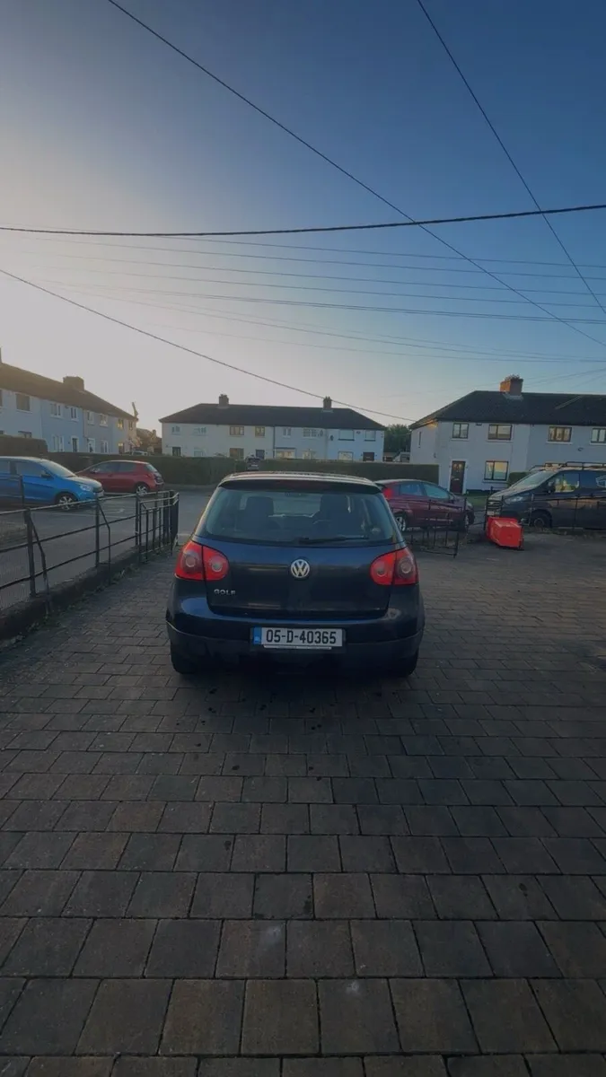 Volkswagen Golf 5 – 2005 | 1.4 Petrol | Blue - Image 4