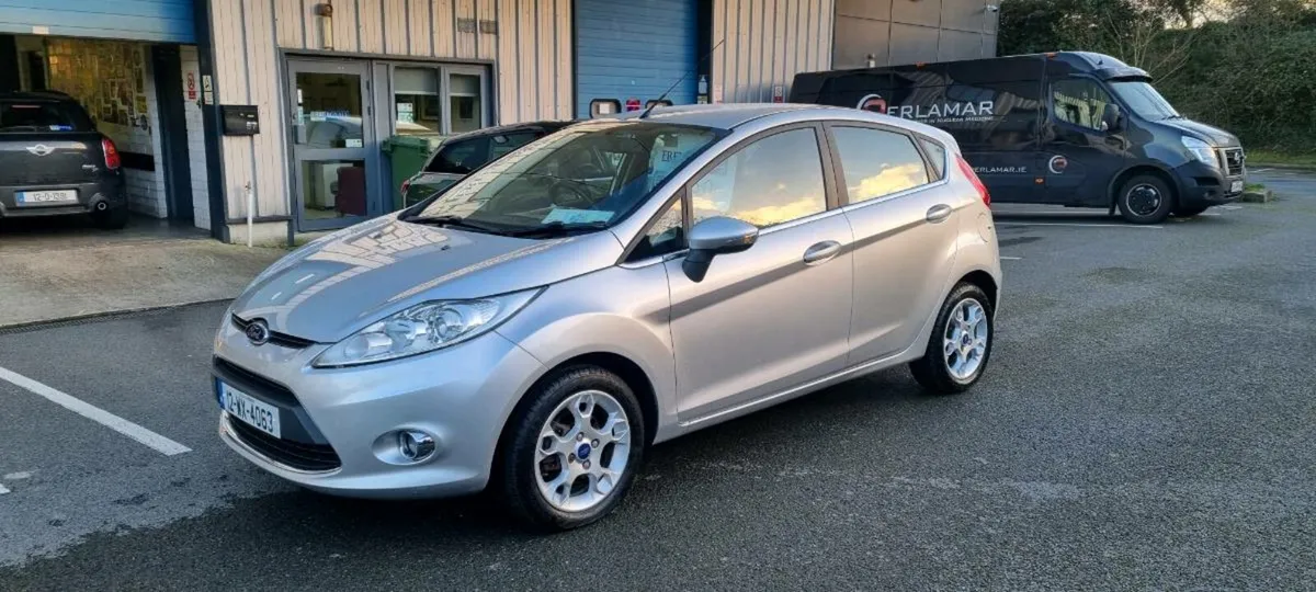 Ford Fiesta 1.25 ZETEC - Image 1