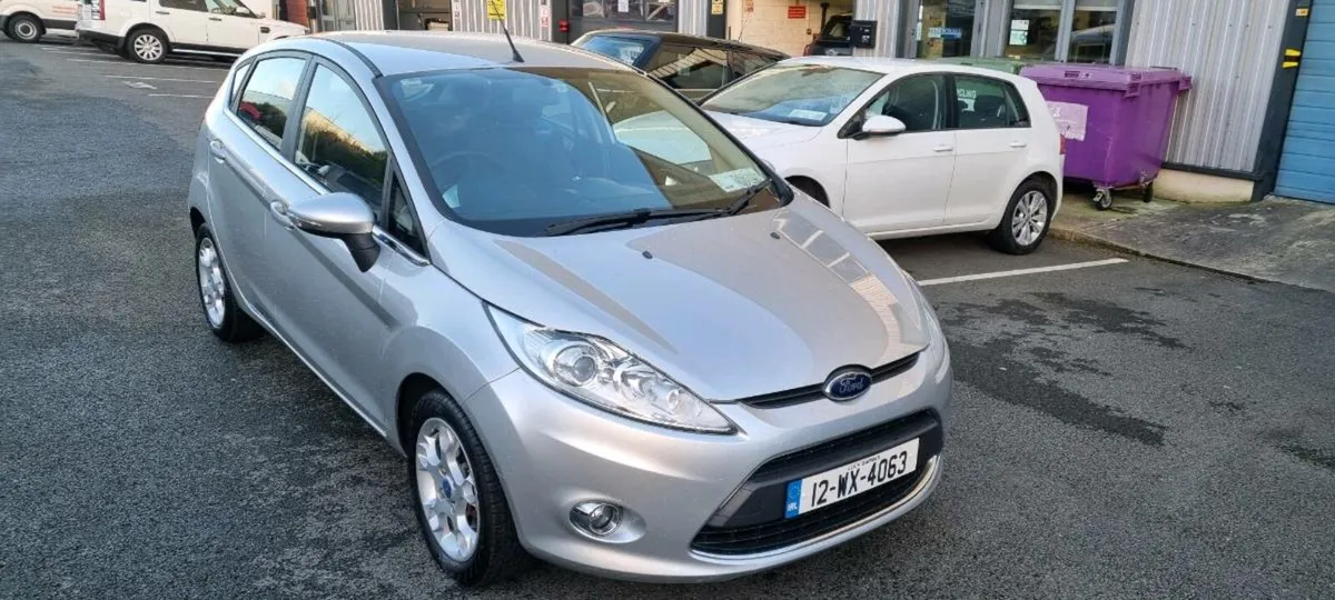 Ford Fiesta 1.25 ZETEC - Image 3