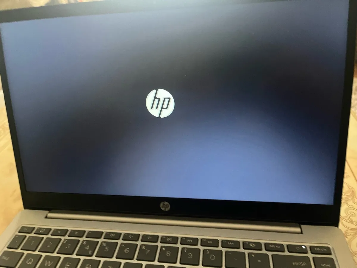 Hp Laptop - Image 3