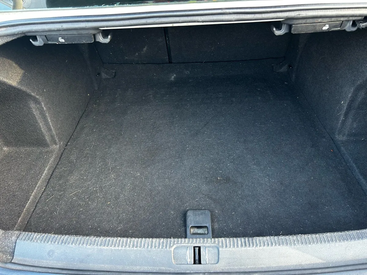 12 VW Passat Diesel Long NCT Cheap Tax - Image 4