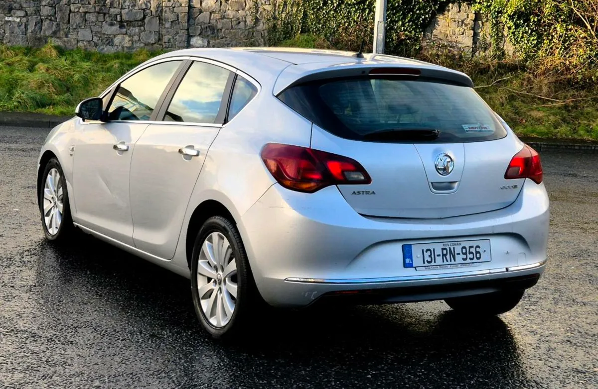 2013 Vauxhall Astra - Image 3