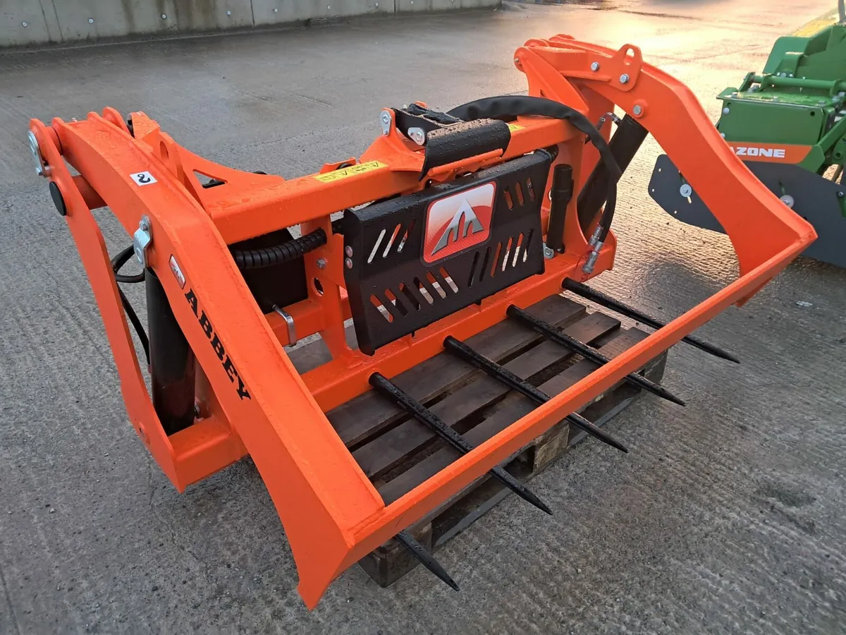 New Abbey Bale Shears - Image 1