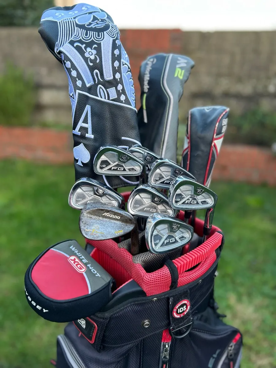 Full set of golf clubs - Image 1