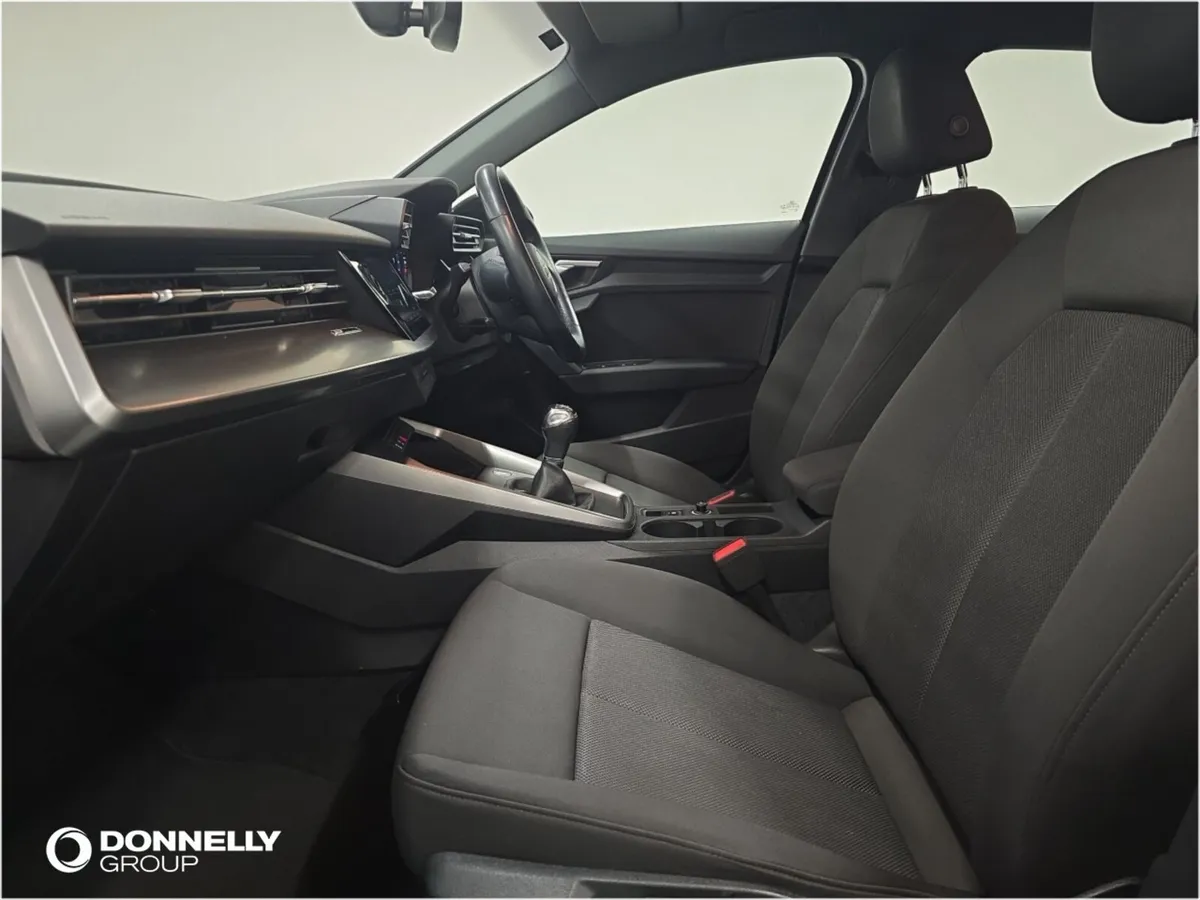 Audi A3 Diesel Sportback Technik - Image 4