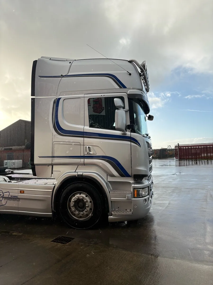 Scania R580 2017 6x2 Midlift - Image 3