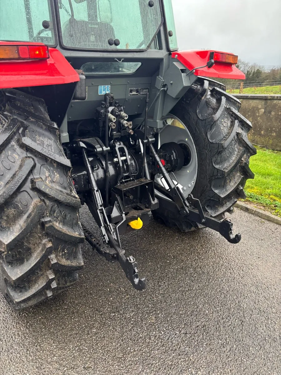 Massey Ferguson 4245 - Image 2
