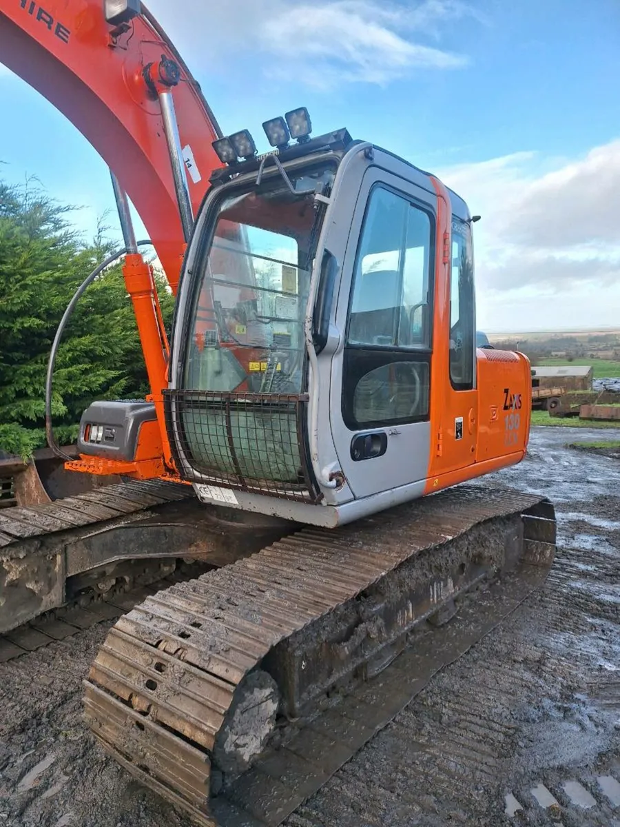 Hitachi 130 - Image 2