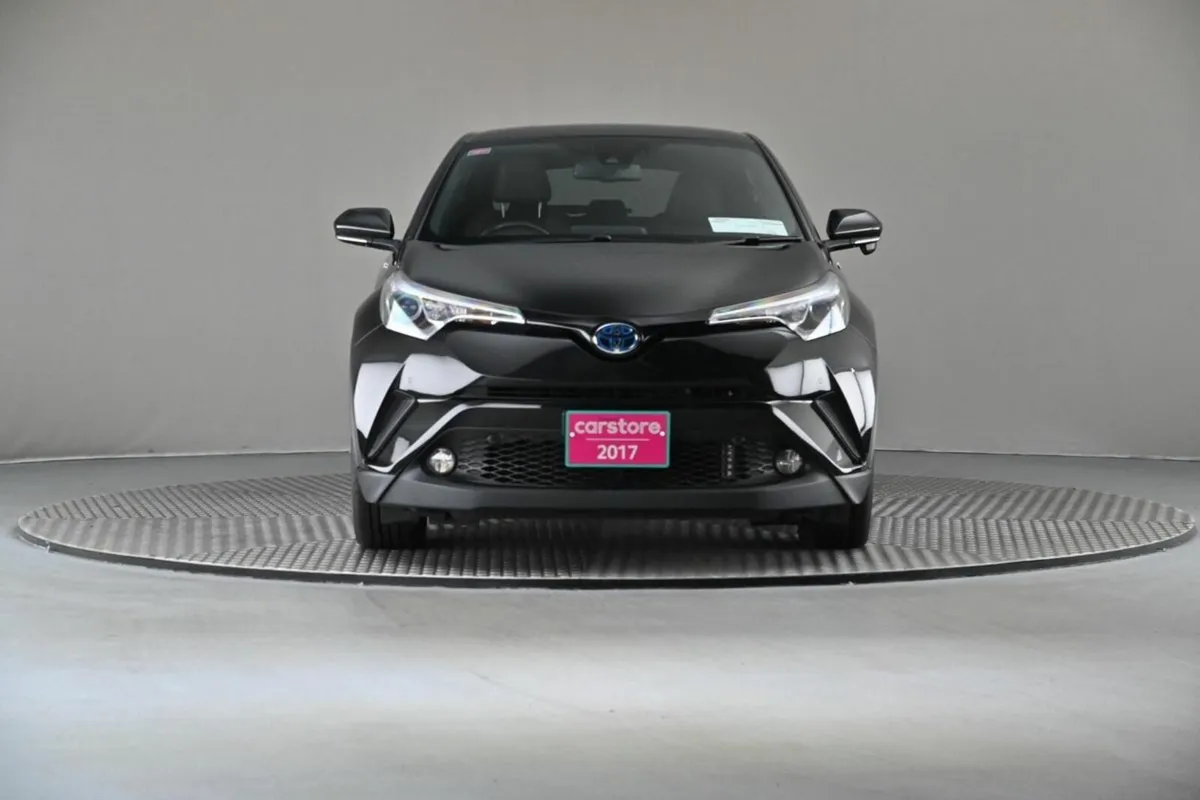 Toyota C-HR *JAN 2026 PRICING NOW* 1.8 HYBRID **HA - Image 2