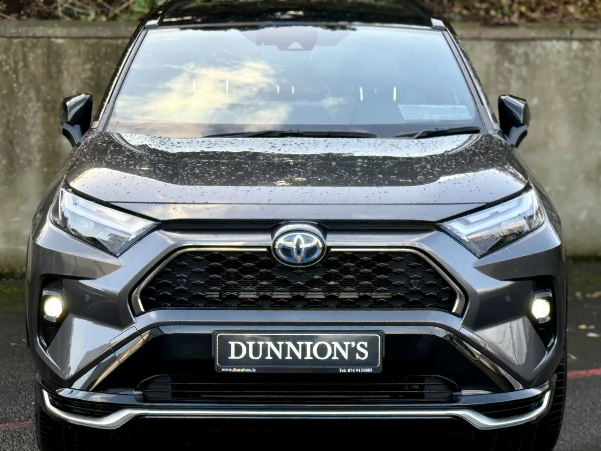 Toyota RAV4, 2023, DYNAMICS PHEV AUTO 4WD - Image 3