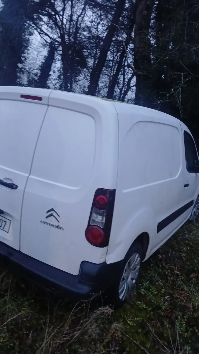 2017 Citroën berlingo 1.6 diesel  doe Feb 26 - Image 4