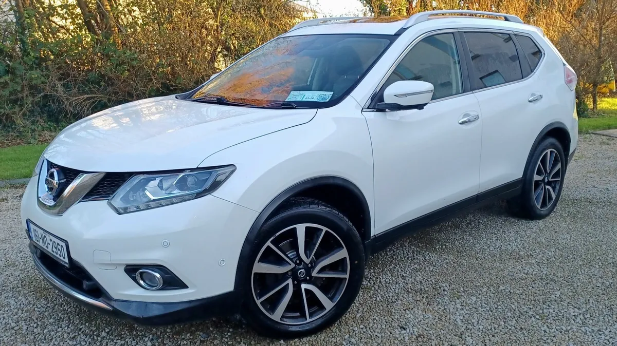 Nissan X-Trail 2016, Full leather, 4x4, Pan Roof - Image 2