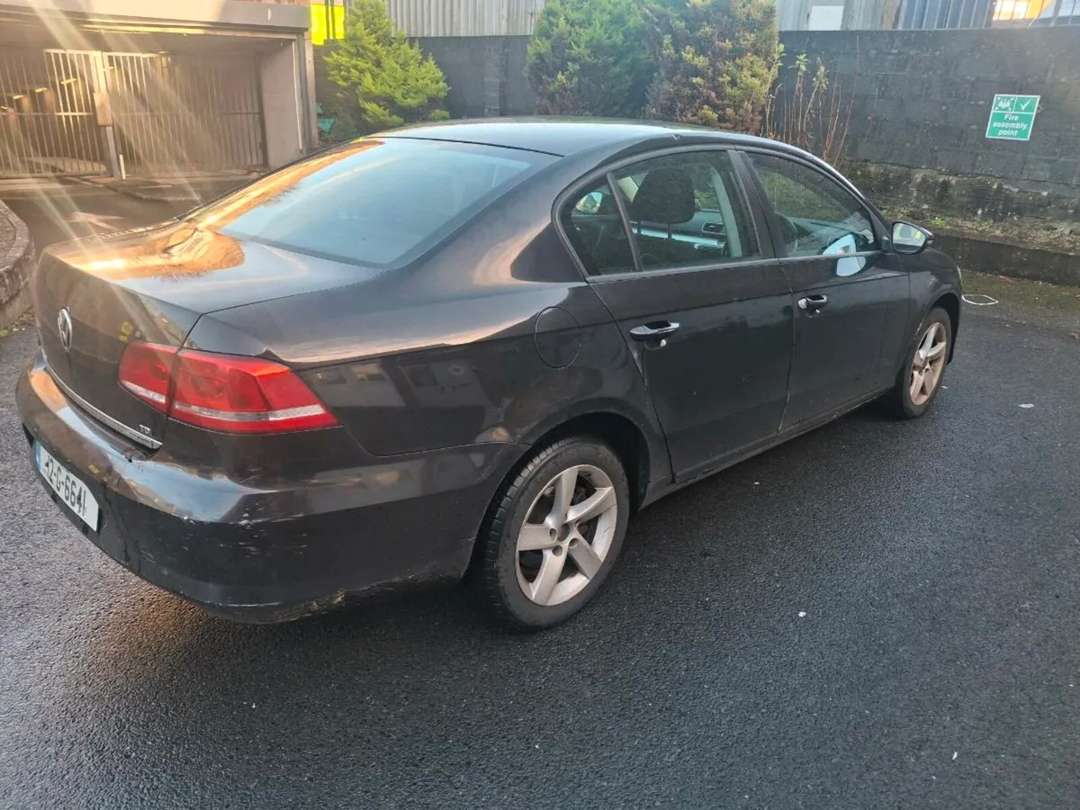 2012 VW Passat - Image 4