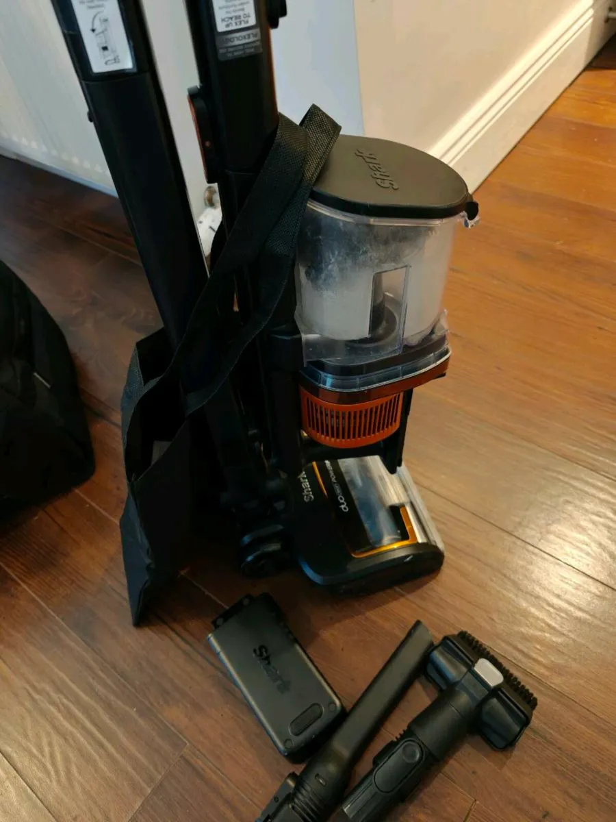 Shark Anti Hair Wrap Cordless Vacuum Power Fins - Image 2