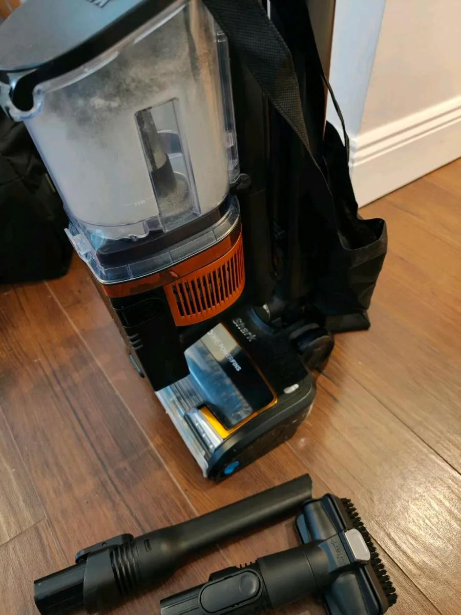 Shark Anti Hair Wrap Cordless Vacuum Power Fins - Image 4