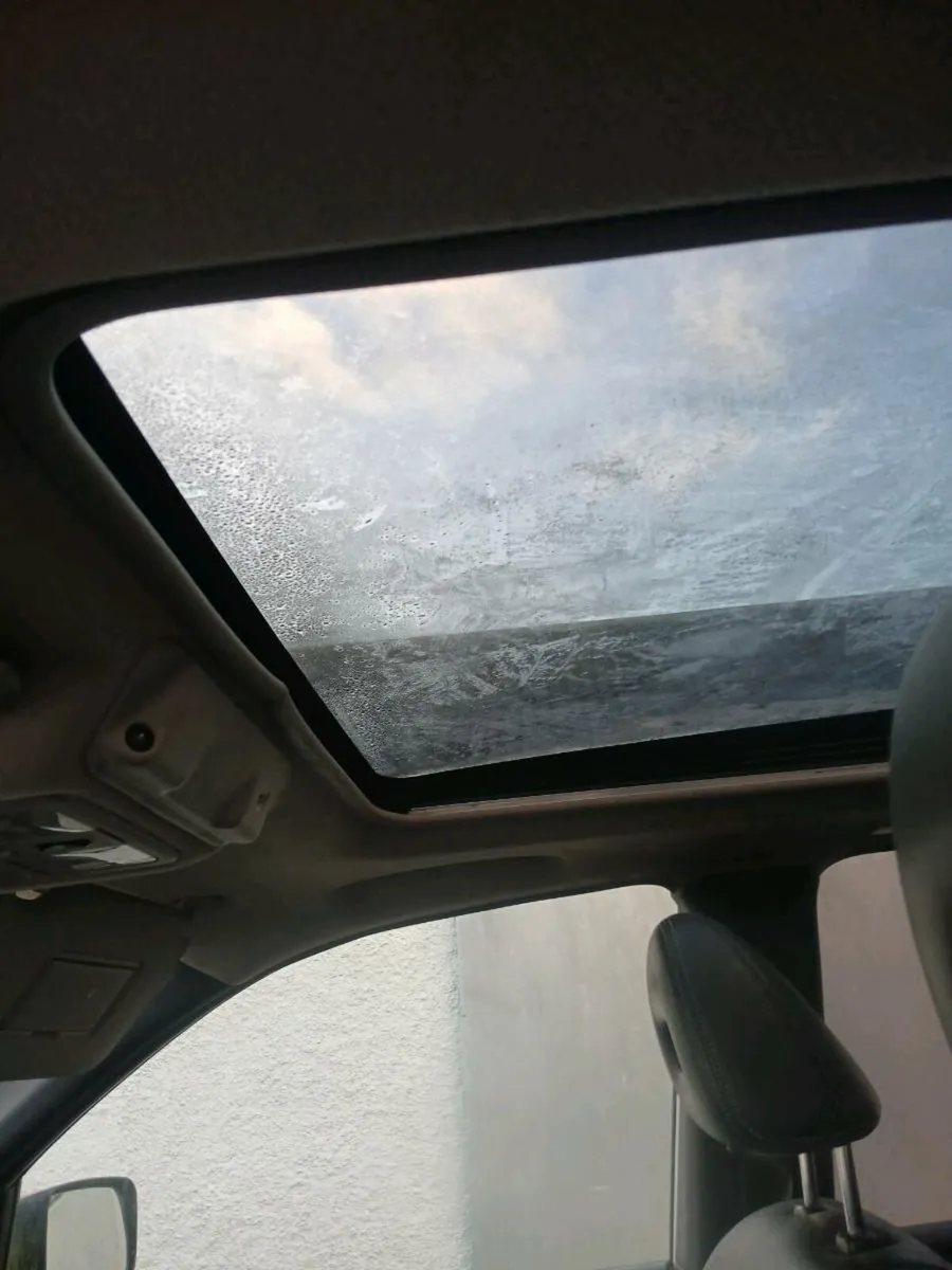 Nissan X Trail - Image 4