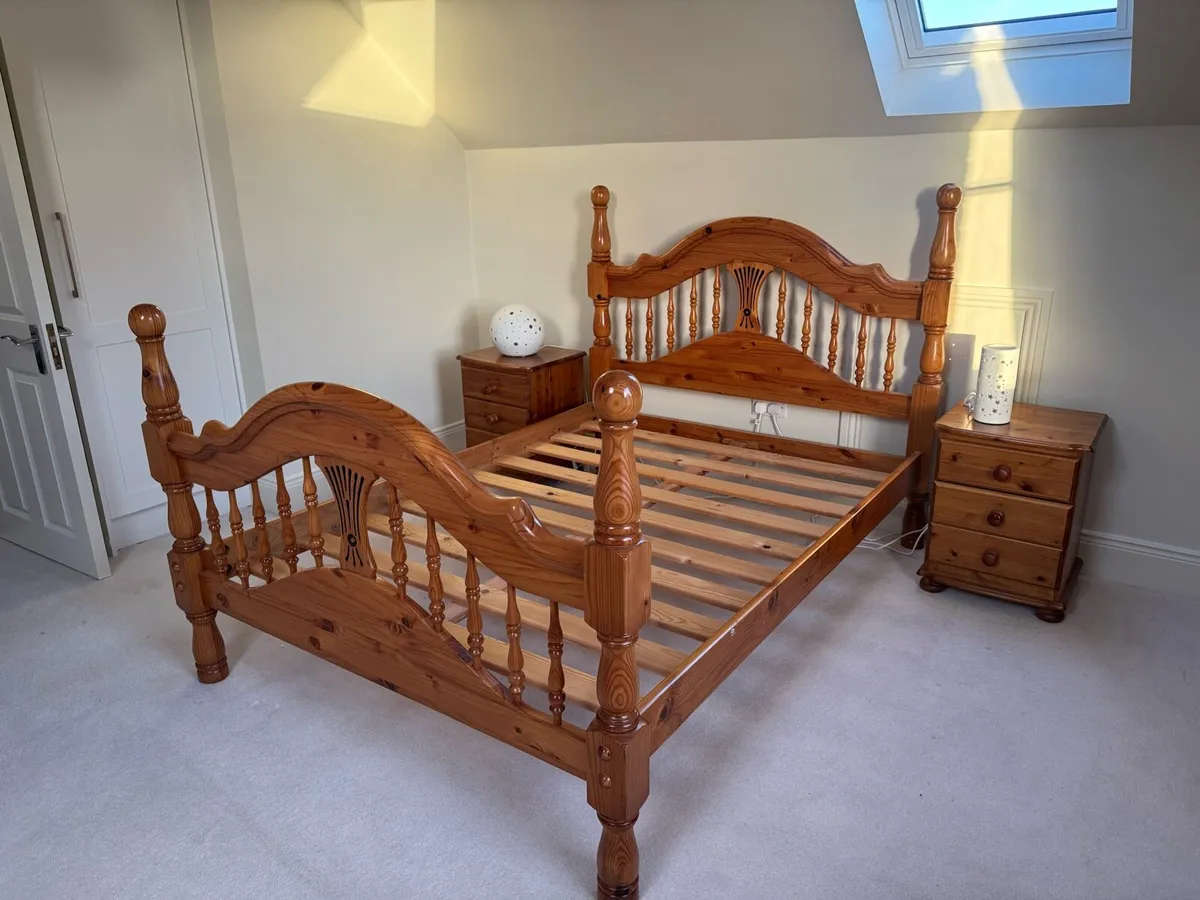 Solid Pine Double Bed - Image 3