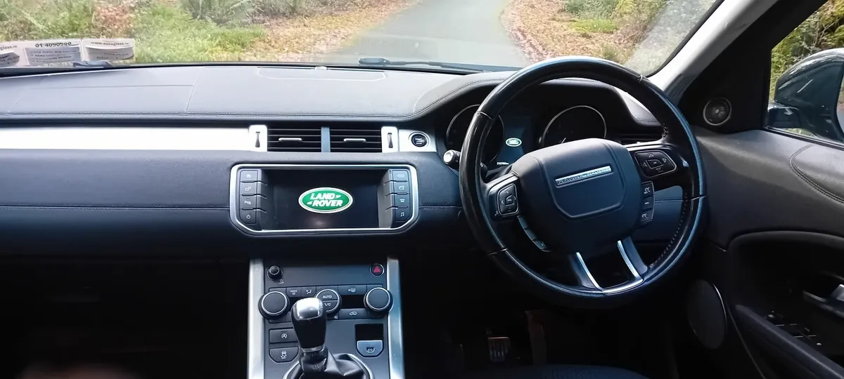 172 Range Rover Evoque - Image 2