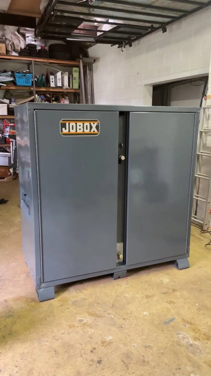 Jobox - Image 1