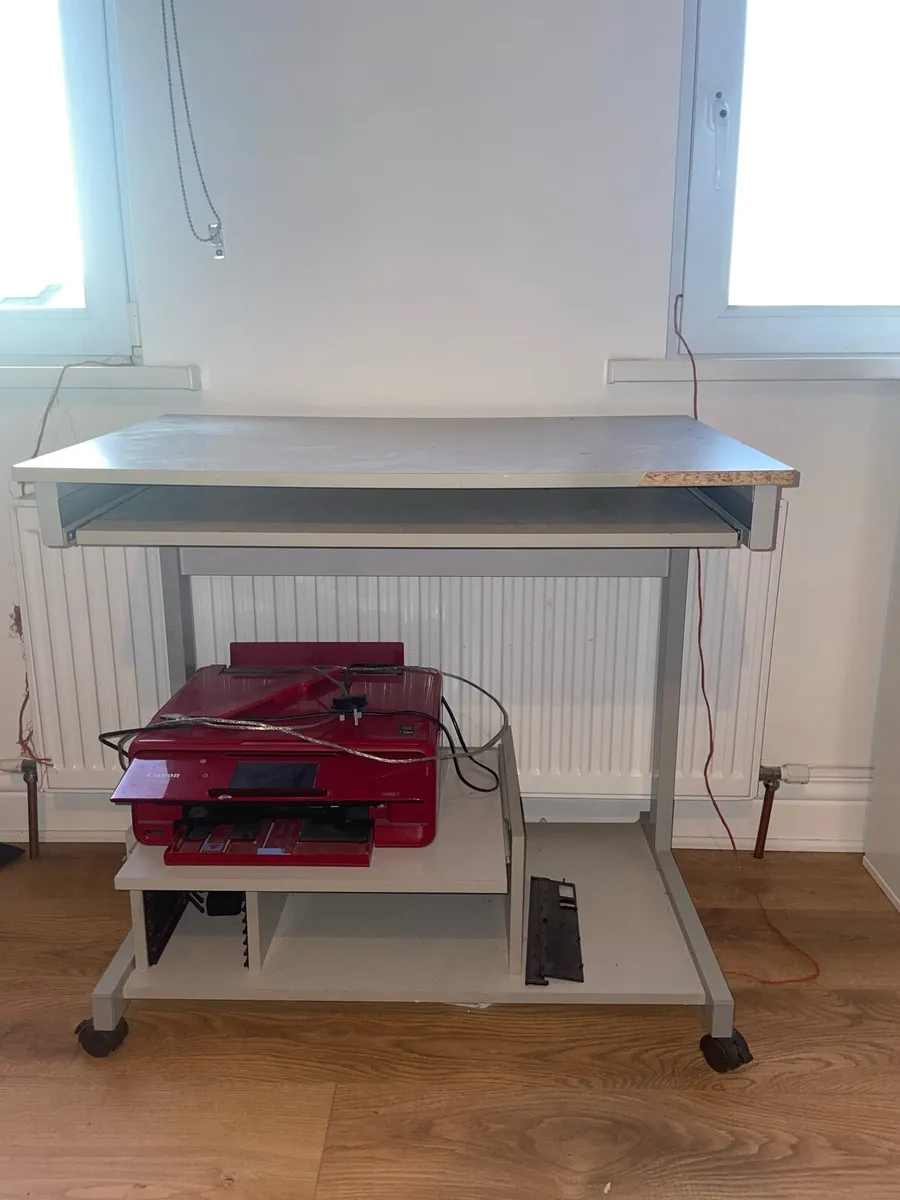Desk for printer - Image 1