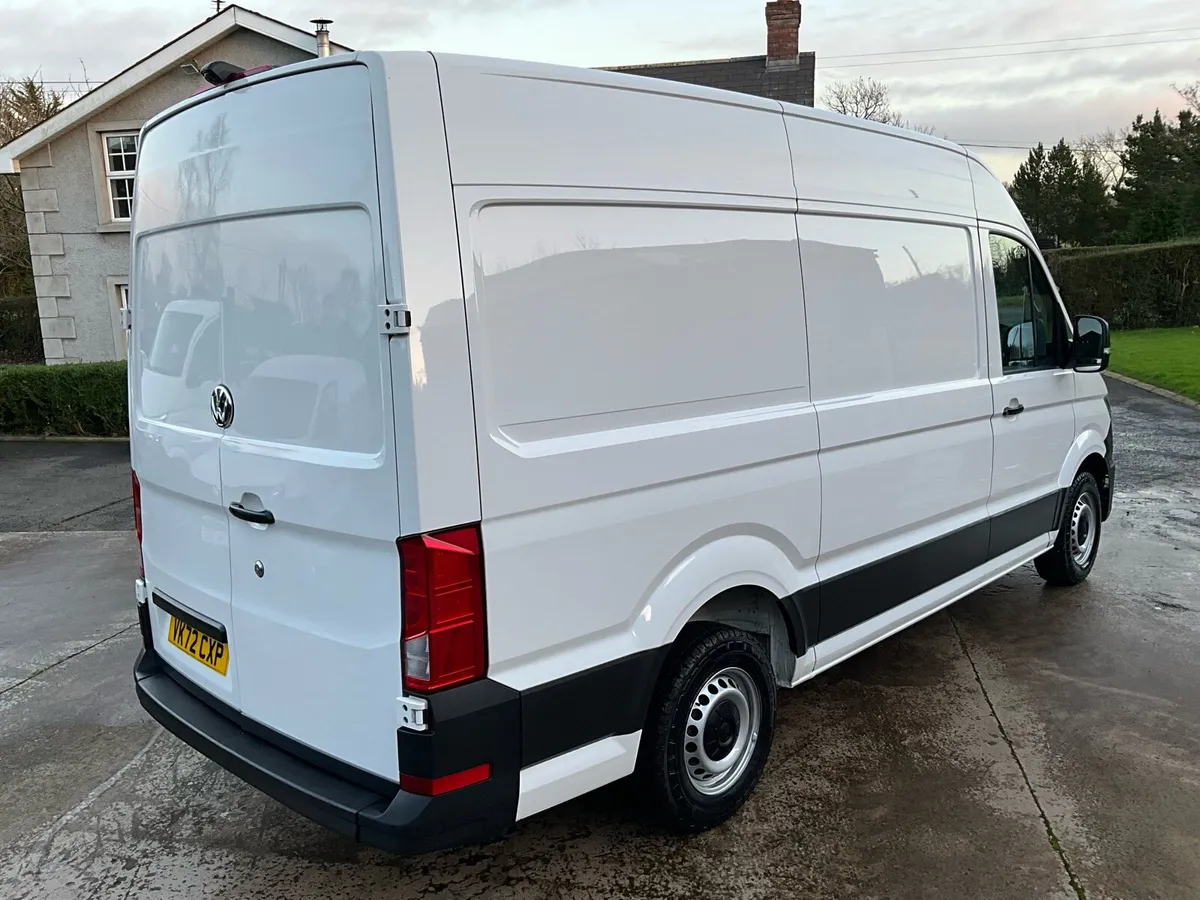 €215 VRT November 2022 Volkswagen Crafter MWB - Image 3
