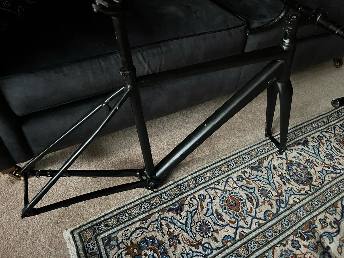 Cube Nuroad Pro 53cm Gravel Frameset - Image 2