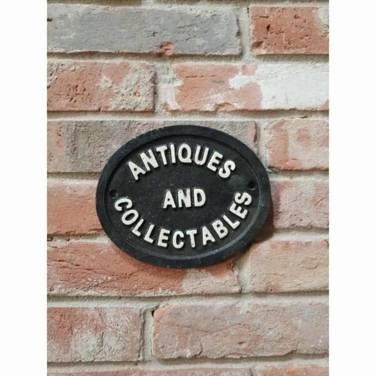 Antiques and Collectables – HS8