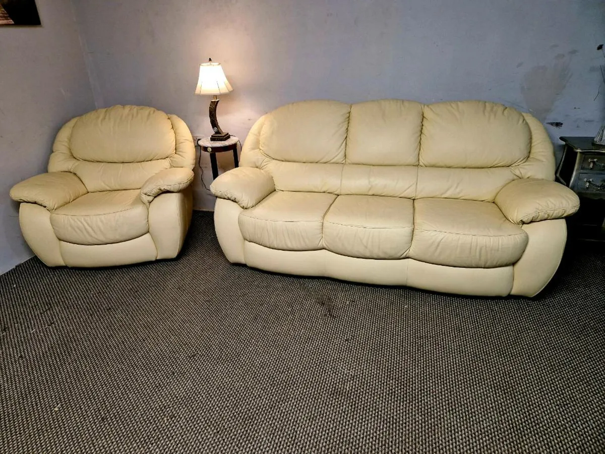 Sofas - Image 4
