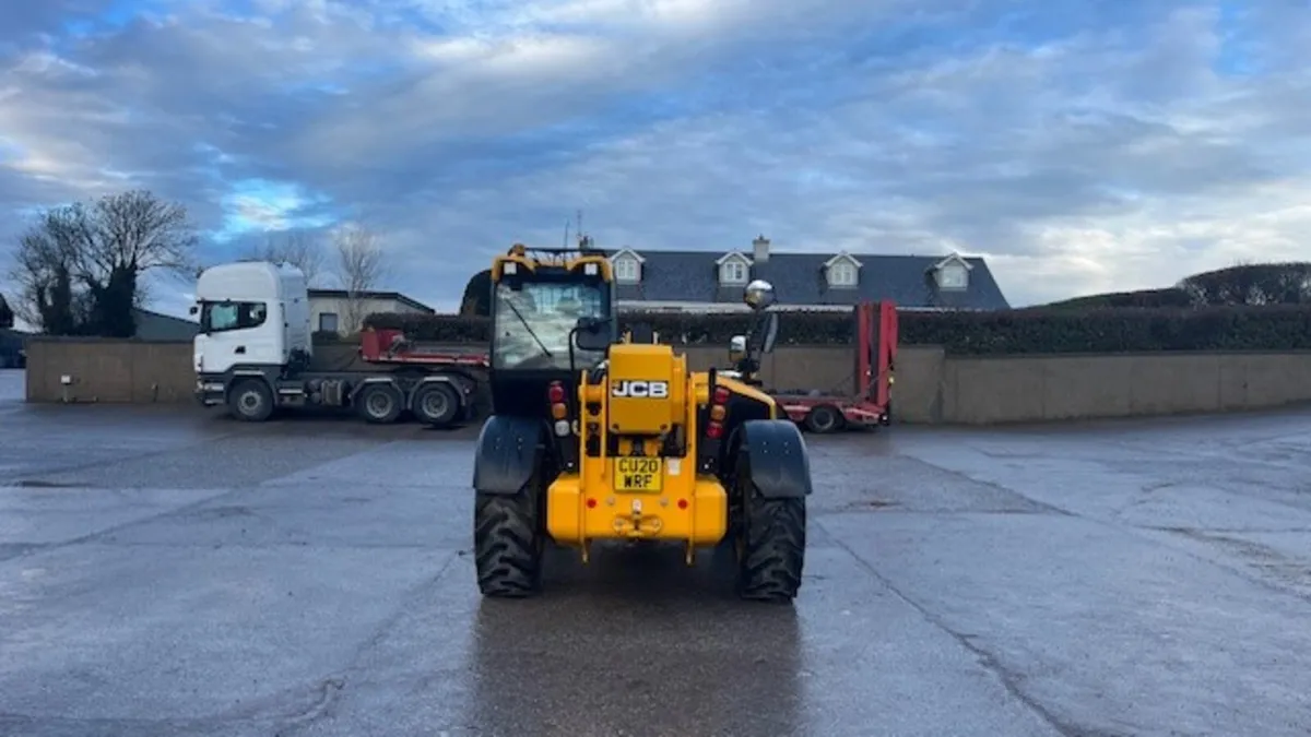 2020 JCB 540-180 - Image 2