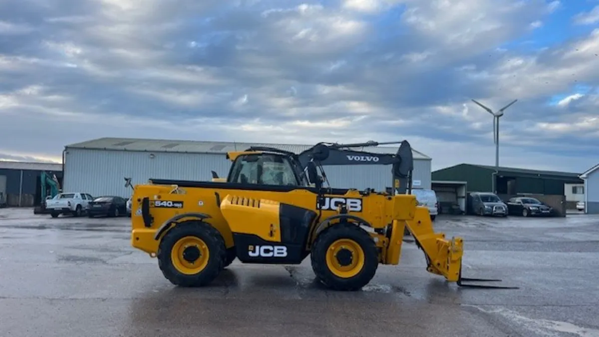 2020 JCB 540-180 - Image 3