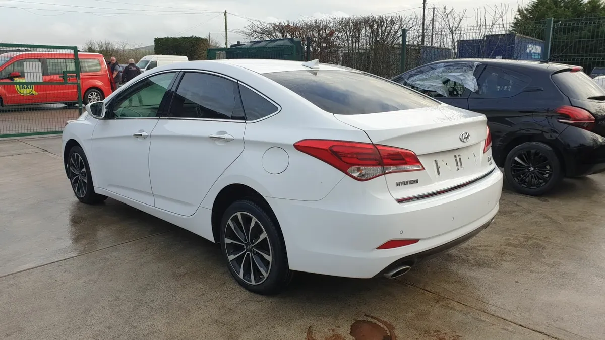 *For parts* Hyundai i40 SE, 1.7 diesel auto (2018 - Image 2