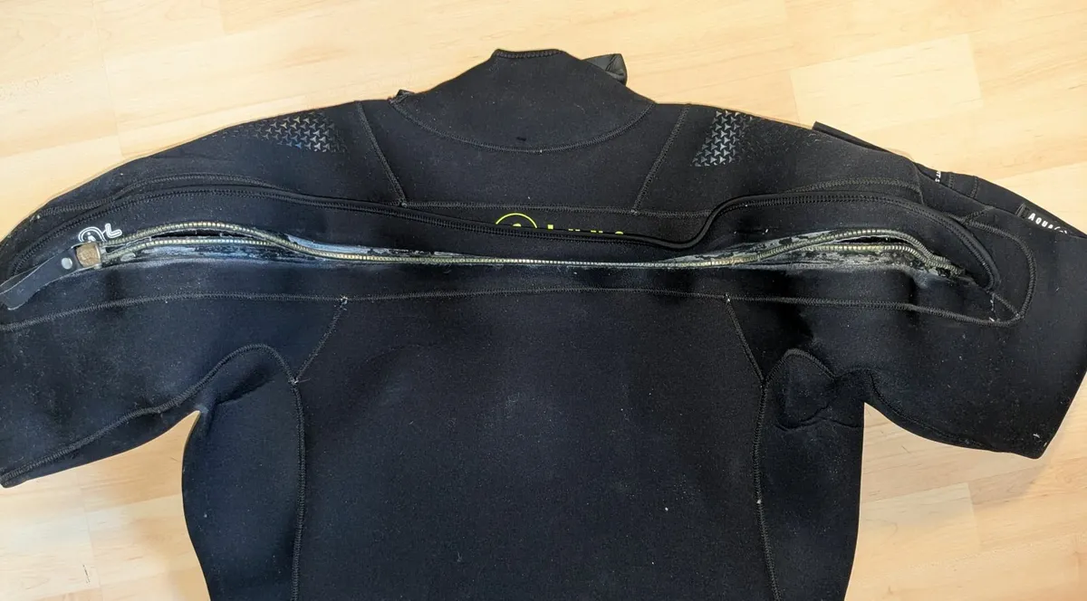 Aqualung Blizzard Scuba Drysuit Men's L - Image 2