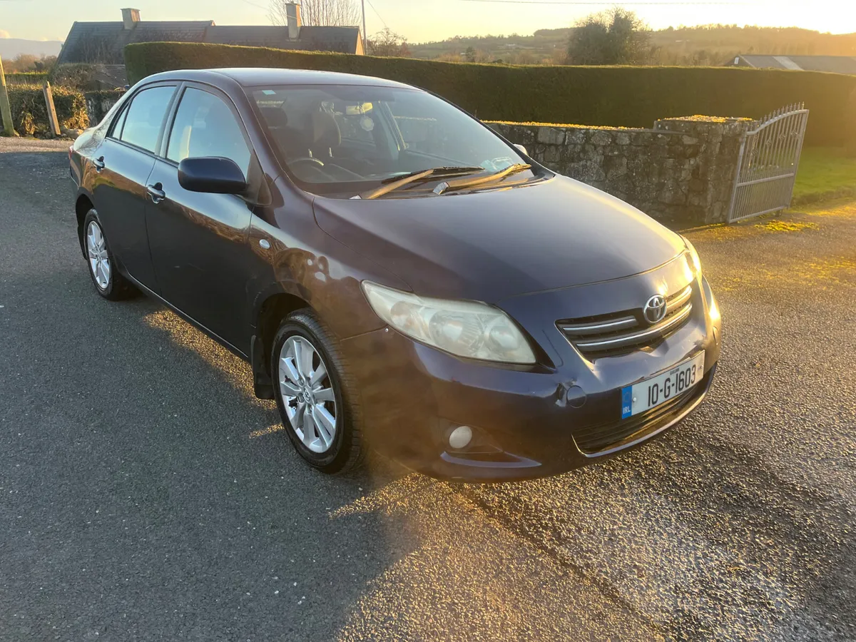 Toyota Corolla 2010 1.4 - Image 1