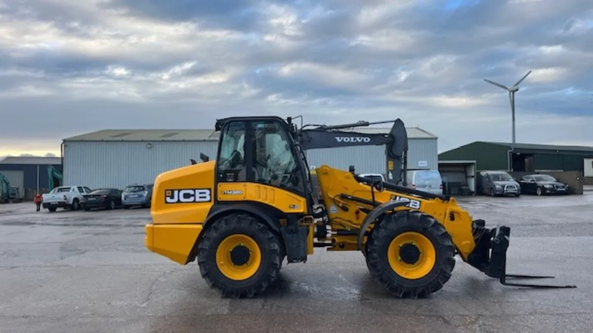 2021 JCB TM320 - Image 3