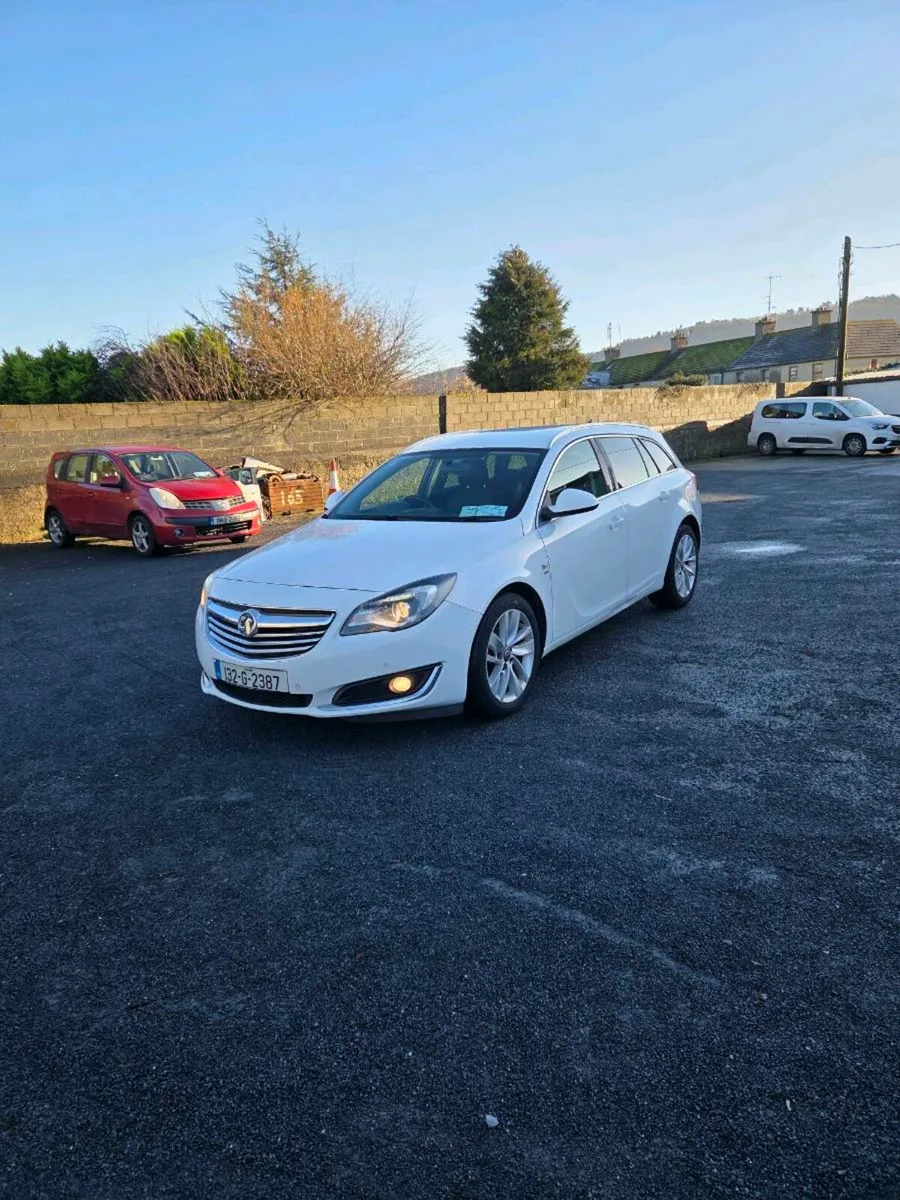 132 OPEL INSIGNIA - Image 1