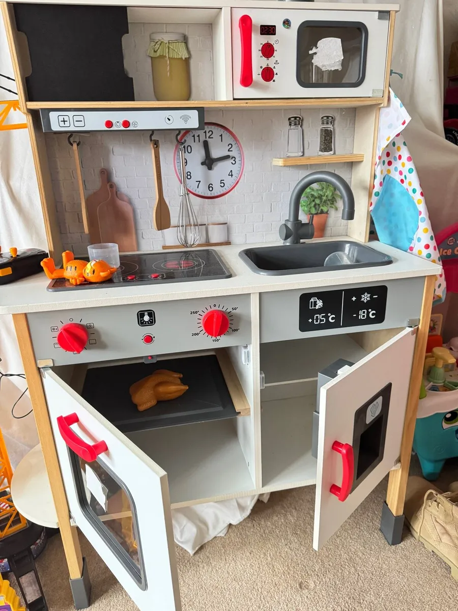 Bundle of Toys for sale - Image 2