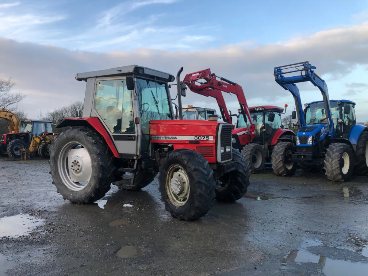 1995 Massey Ferguson 3075 - Image 1