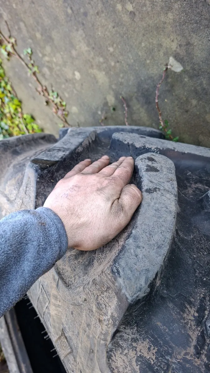 Tractor tyres - Image 2