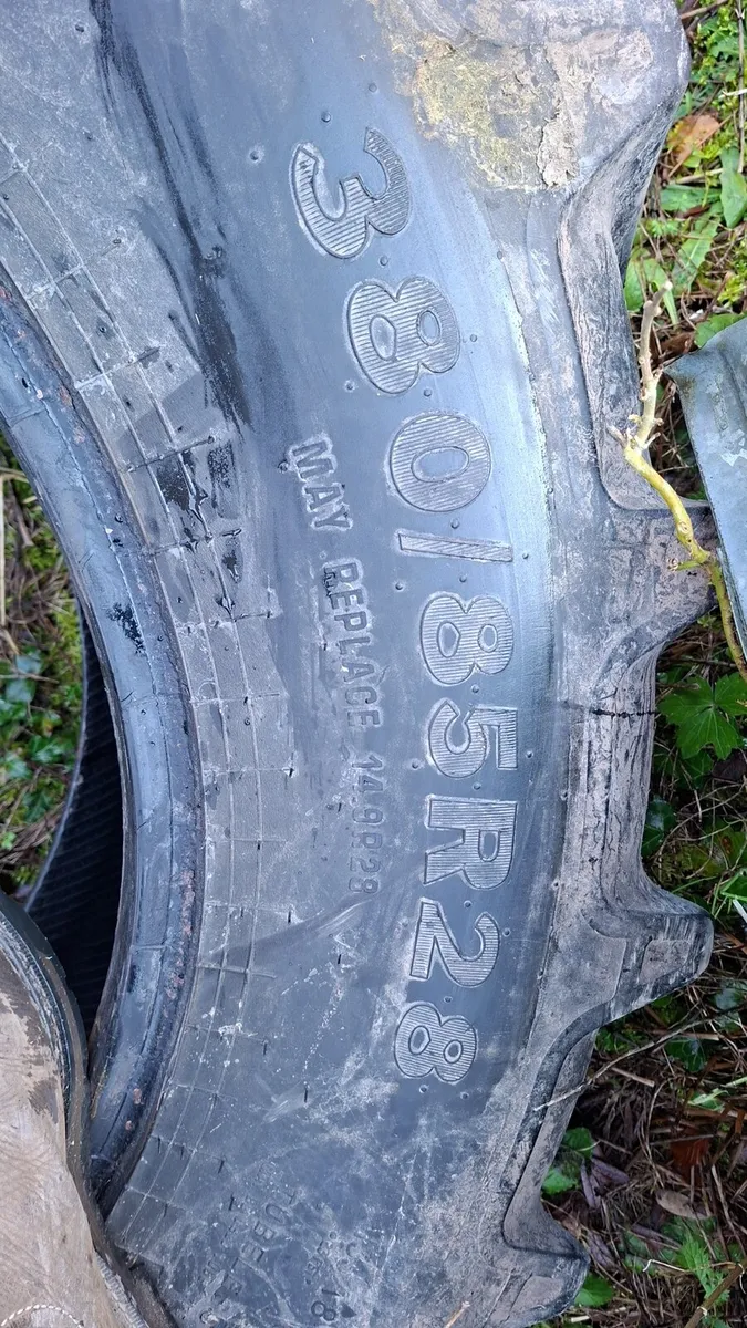Tractor tyres - Image 3