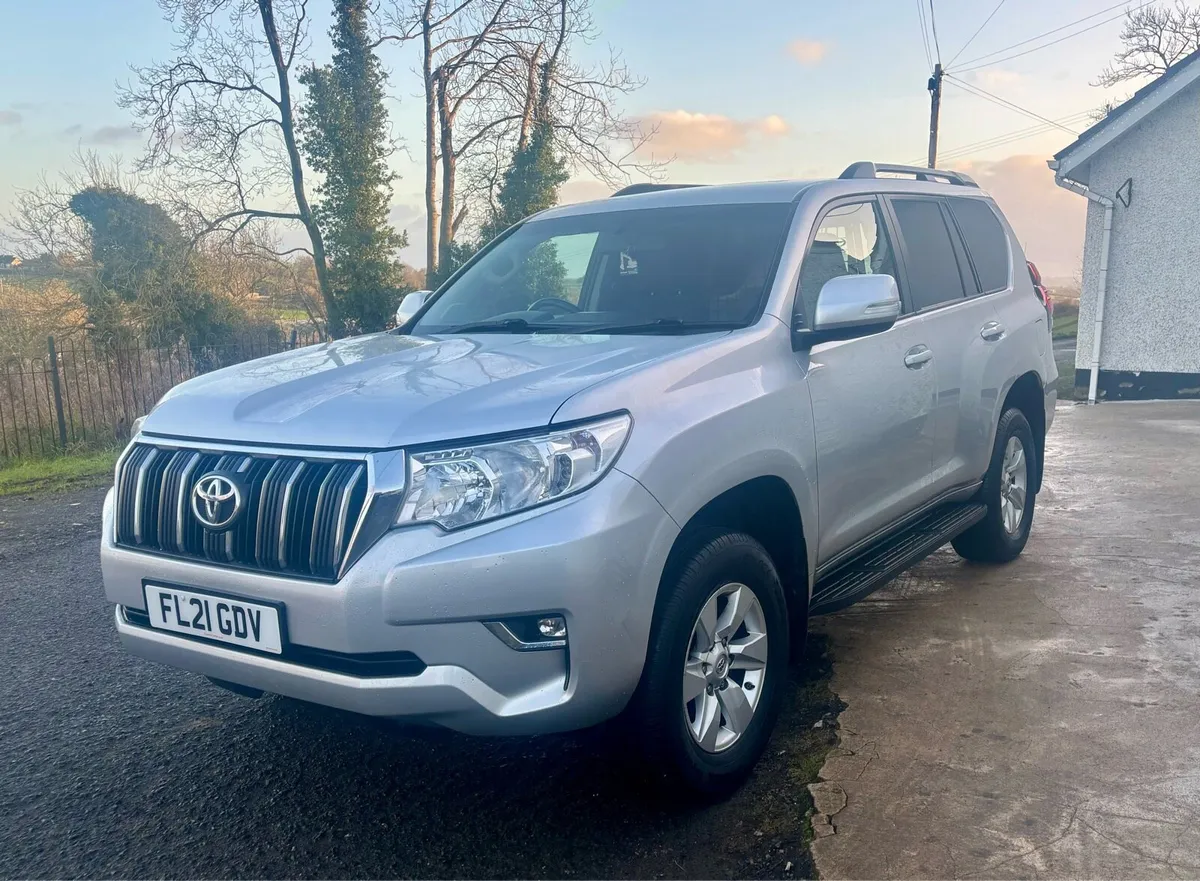 2021 Toyota Land Cruiser Commercial 2.8 Auto - Image 3